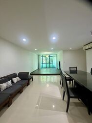 Blk 184 Edgefield Plains (Punggol), HDB Executive #554805321